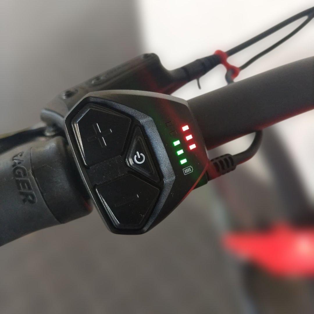 E-BIKE超美品トレックFX＋2」 2025年6月モデル オマケ多数