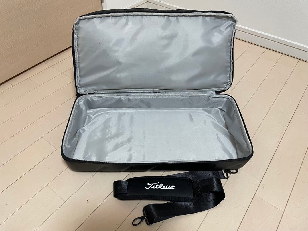 Titleist ブラック ダッフルバッグ　used 綺麗品