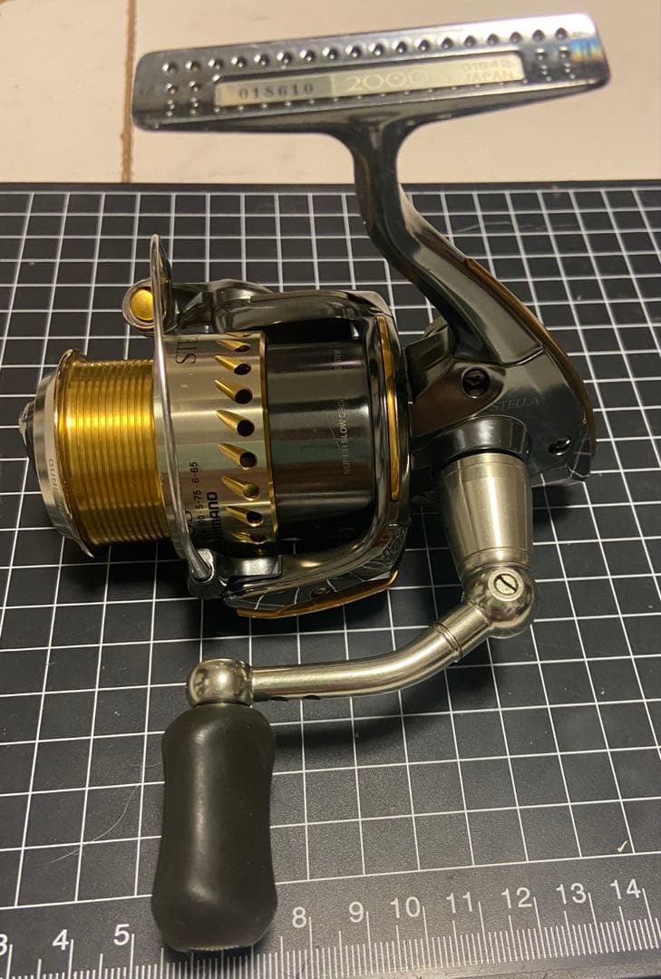 シマノ　04ステラ　2000S 美品