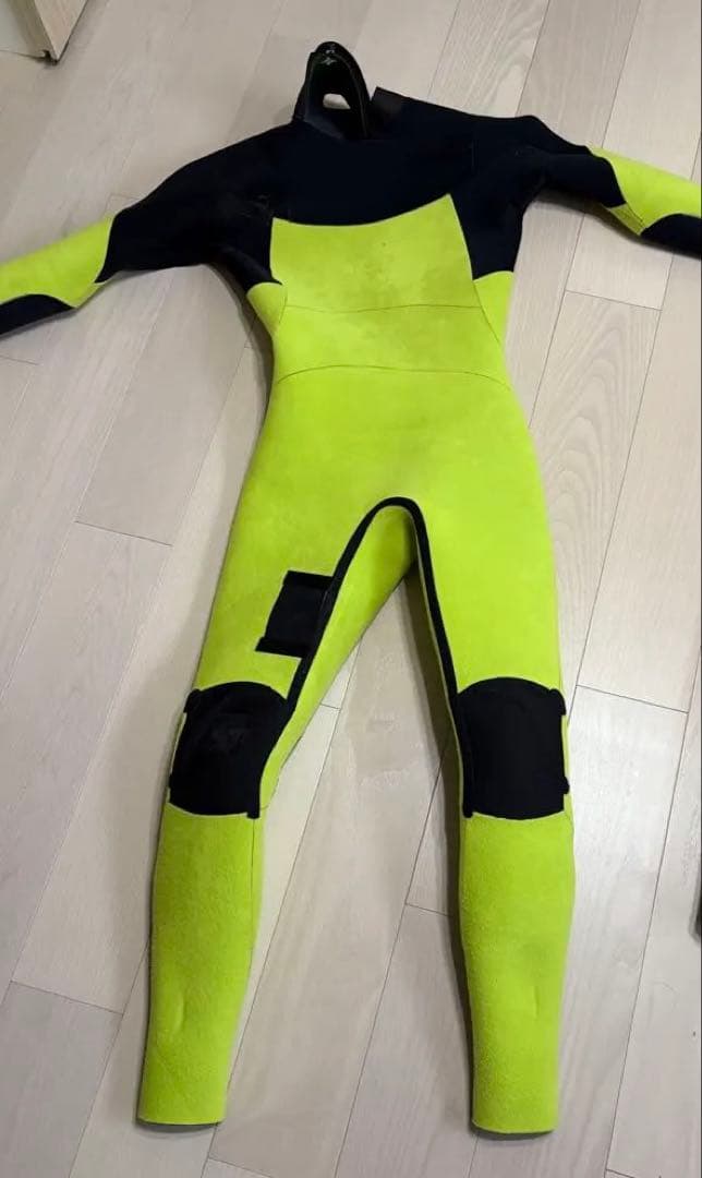 Hurley ADVANTAGE Elite 4/3mセミドライ ML相当