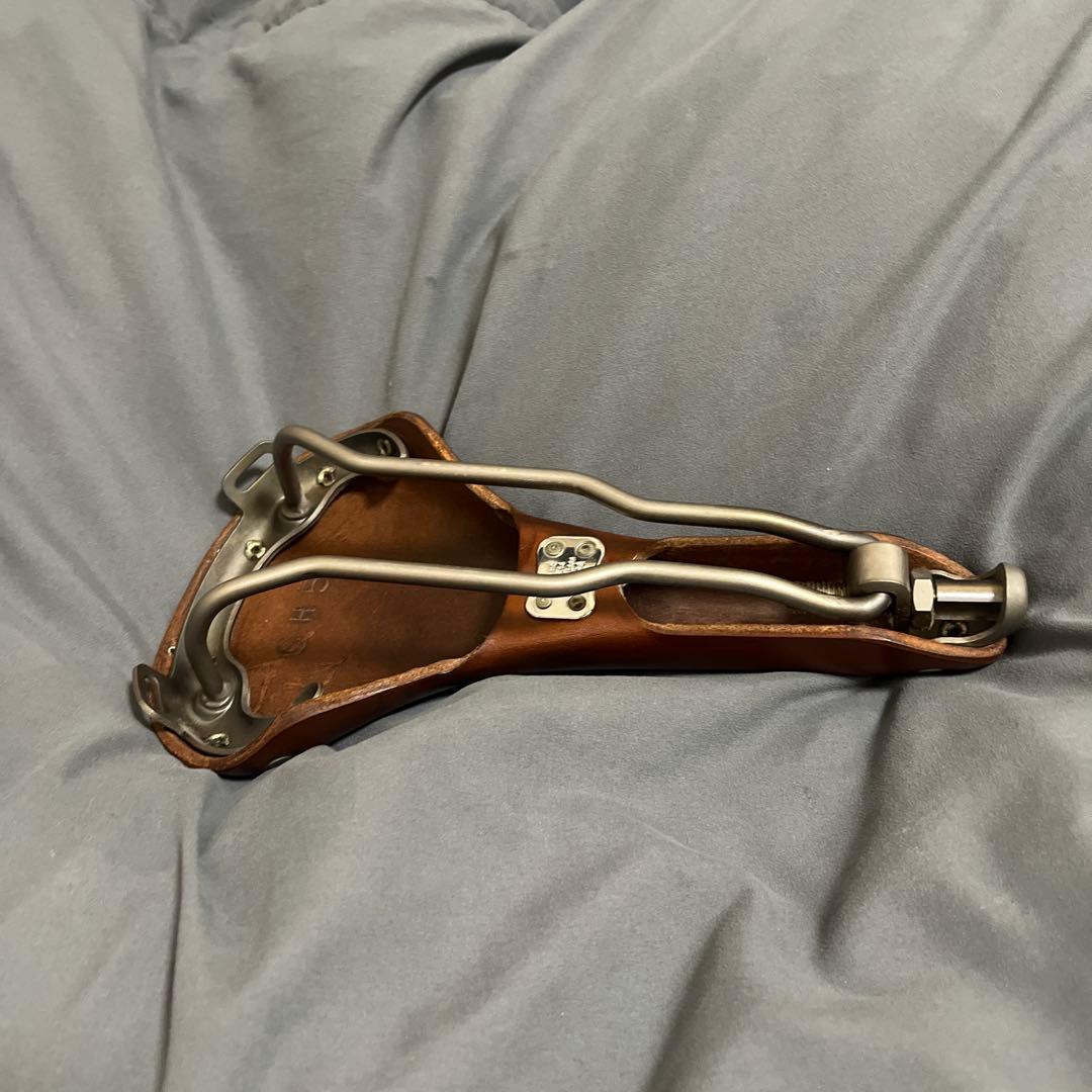 brooks b15 swallow チタン サドル