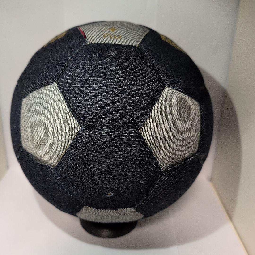 サッカーワールドカップドイツ大会出場記念 中田英寿直筆サイン入りサッカーボール