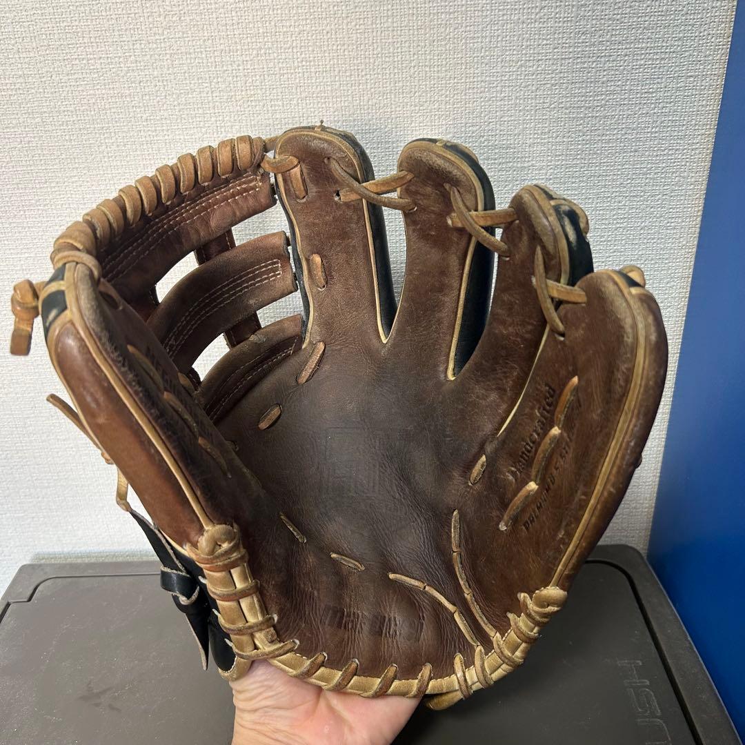 【USA物】Marucci 11.25インチ　硬式内野手用グローブ　MLB