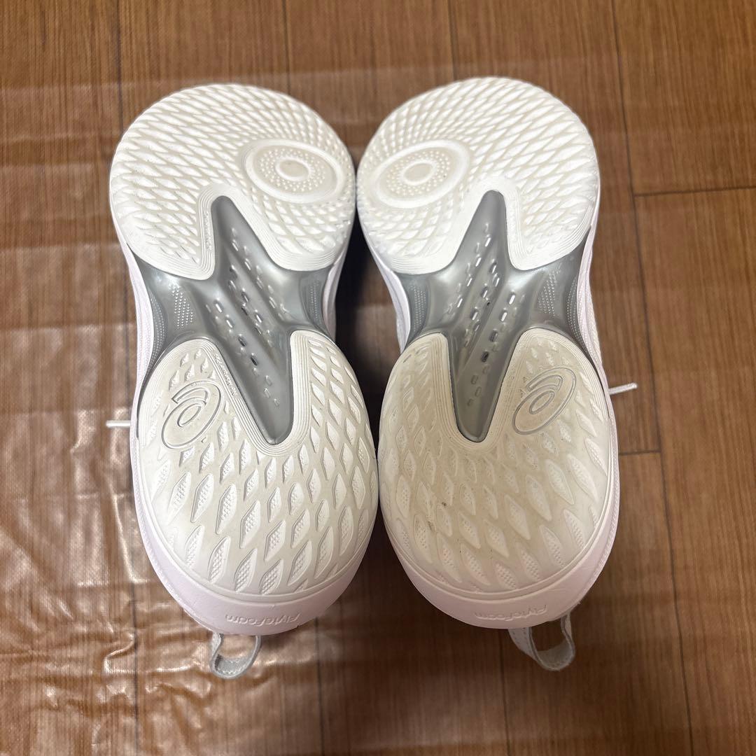 ASICS GLIDE NOVA FF 4 ホワイト/ブルー 24cm 半額