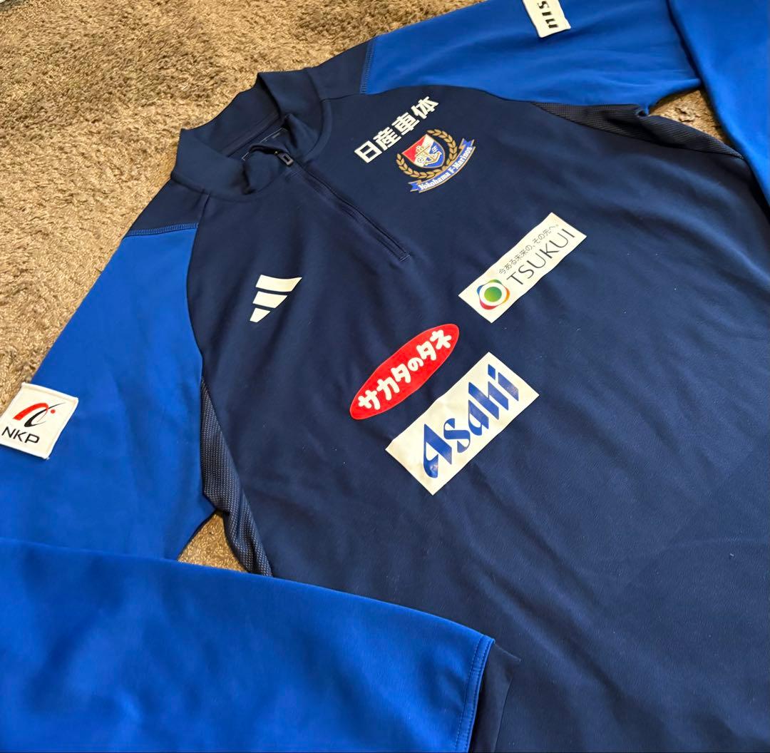横浜Fマリノス【トレーニングトップ】2XL TIRO23ハーフシップadidas