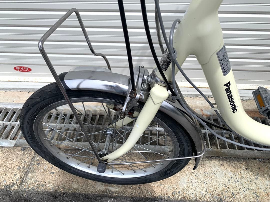 送料無料 Panasonic電動三輪自転車 8.9Ah 長押し4点灯 動作確認済