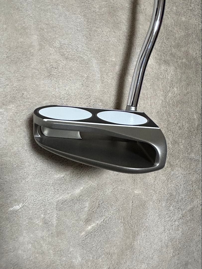 ODYSSEY MICROHINGE 2-BALL パター　33インチ