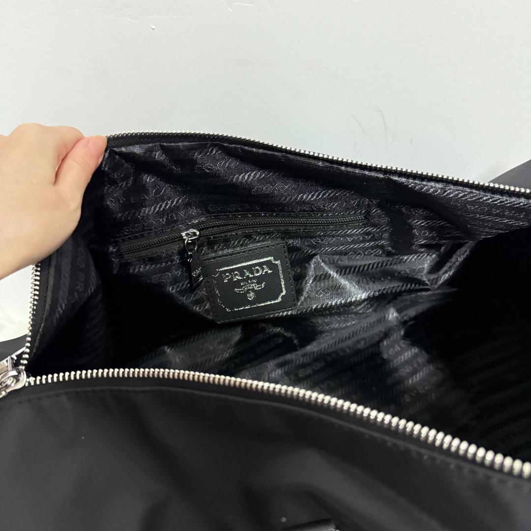 箱なし　美品ノベルティ　ショルダーバッグ　バッグ