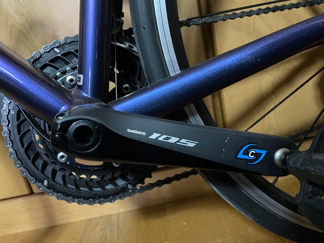 パワーメーター付き　TREK EMONDA ALR5