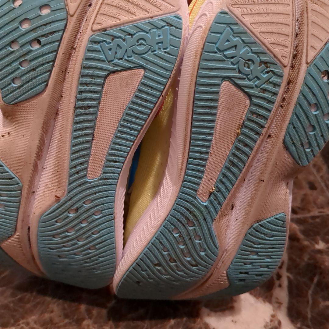 HOKA マッハ6（27.5cm）