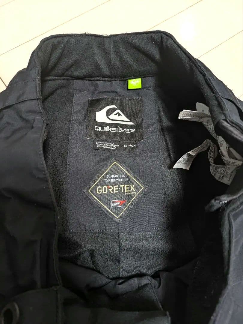 Quiksilver GORE-TEX スノーボードパンツ ブラック