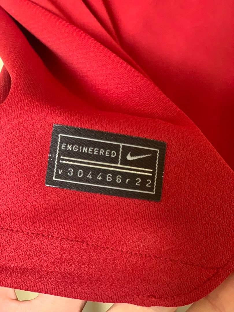 Liverpool リバプールFC Nike レッドシャツ
