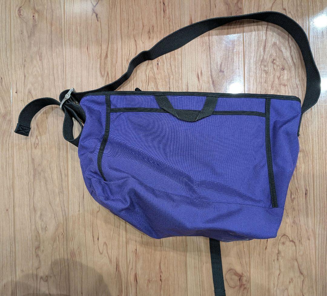 未使用 Manhattan Portage 紫1000D メッセンジャーバッグ