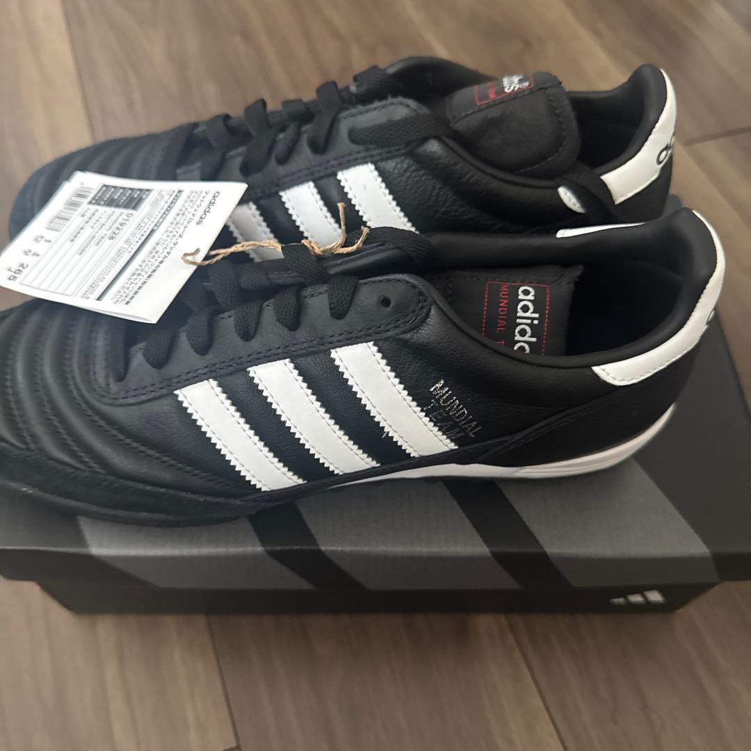 シューズ adidas MUNDIAL TEAM 265