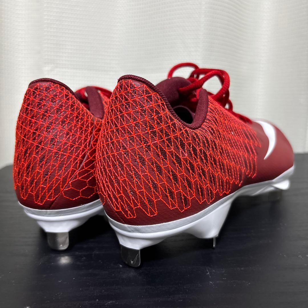 Nike レッド スパイクシューズ　25.5cm 準新品　箱無し