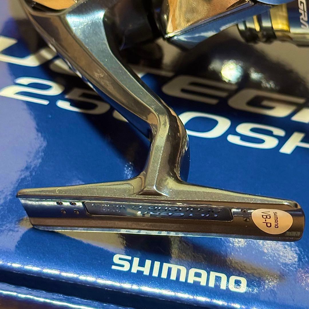 s*j様 SHIMANO 21 ULTEGRA 2500SHG 新品No.303
