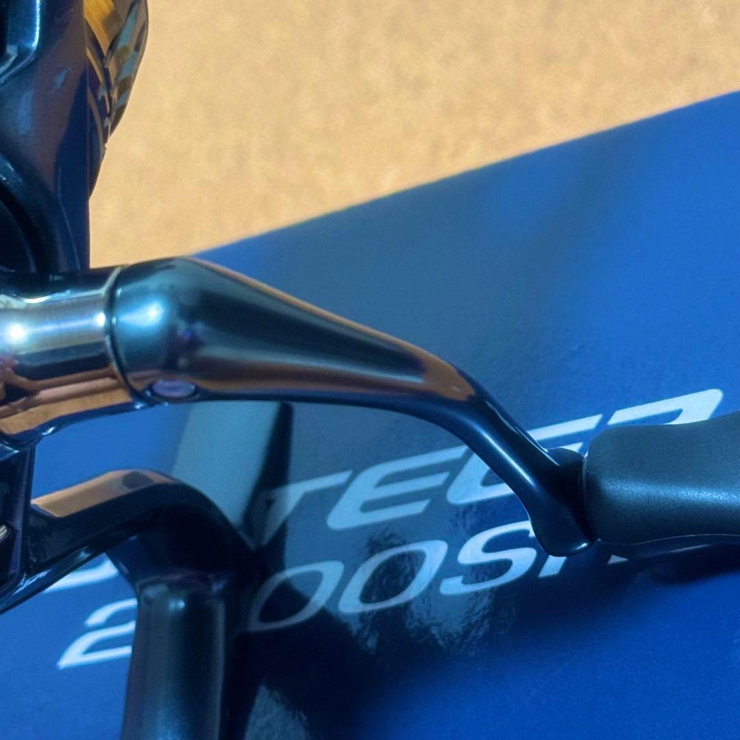 s*j様 SHIMANO 21 ULTEGRA 2500SHG 新品No.303