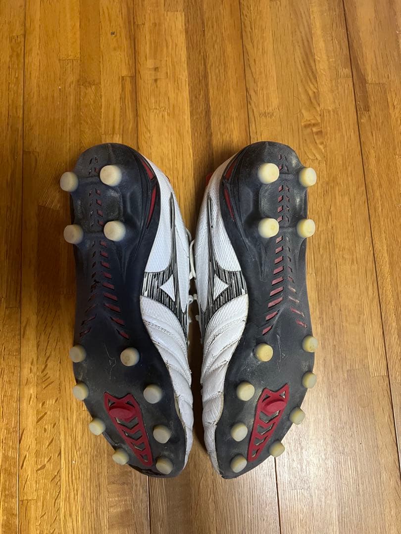 大特価‼️Mizuno モレリアネオ4ベータ サッカースパイク 26.0