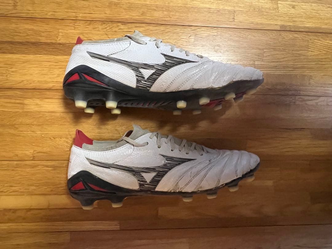 大特価‼️Mizuno モレリアネオ4ベータ サッカースパイク 26.0
