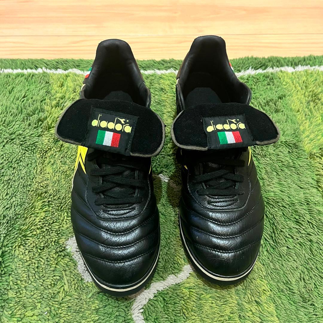 激レア サッカー フットサル ファッション スニーカー ディアドラ ナポリMD