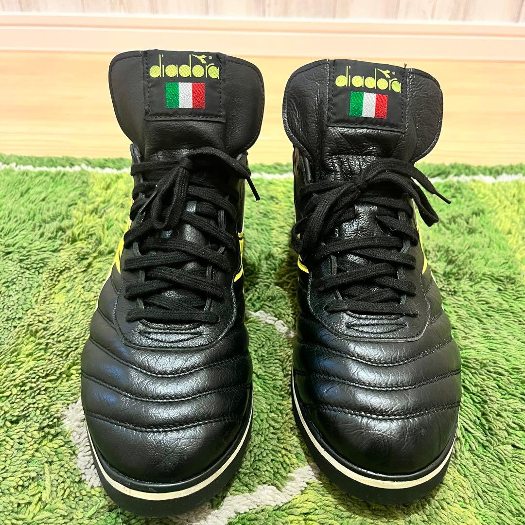 激レア サッカー フットサル ファッション スニーカー ディアドラ ナポリMD