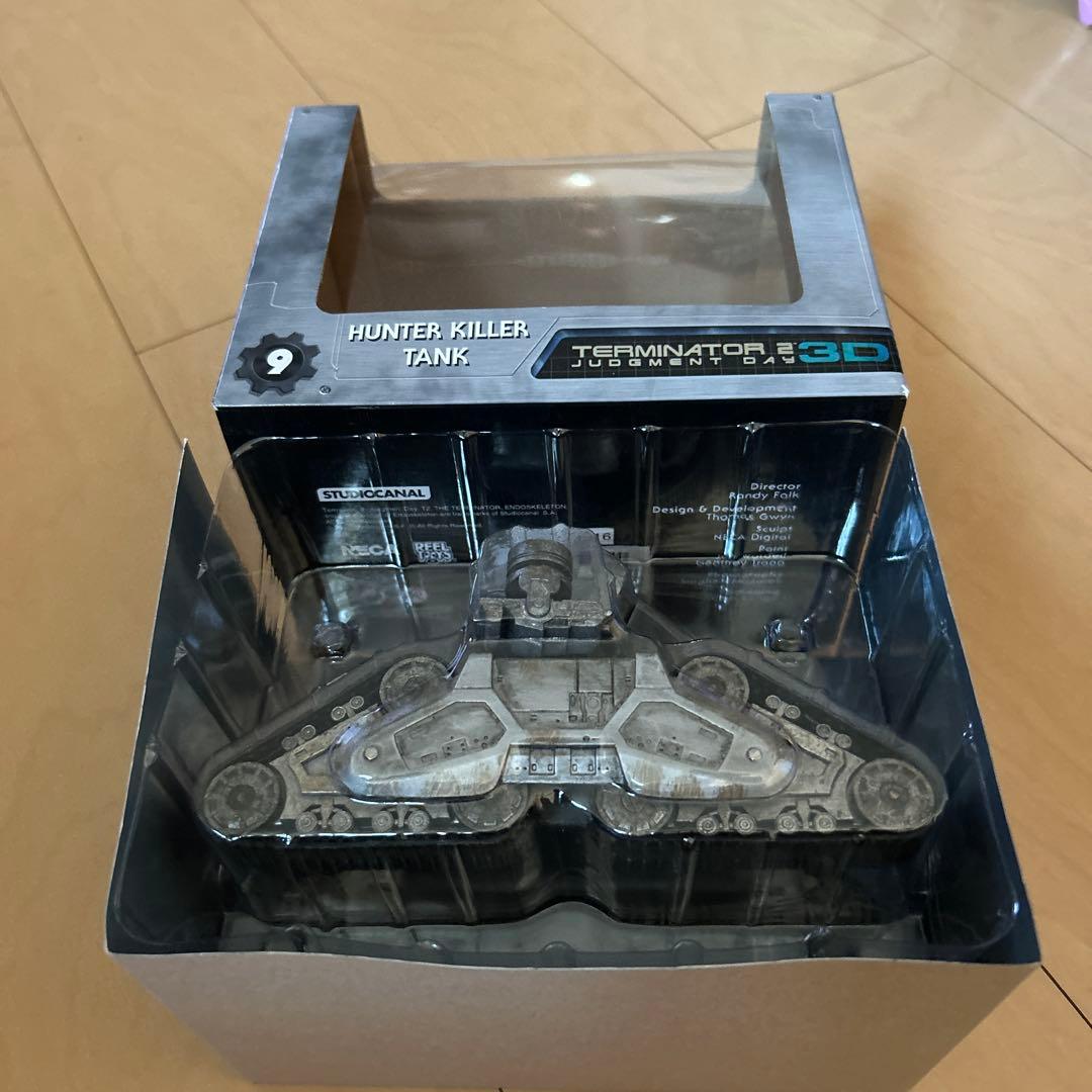 【即購入ok!!】TERMINATOR 2 HUNTER KILLER TANK