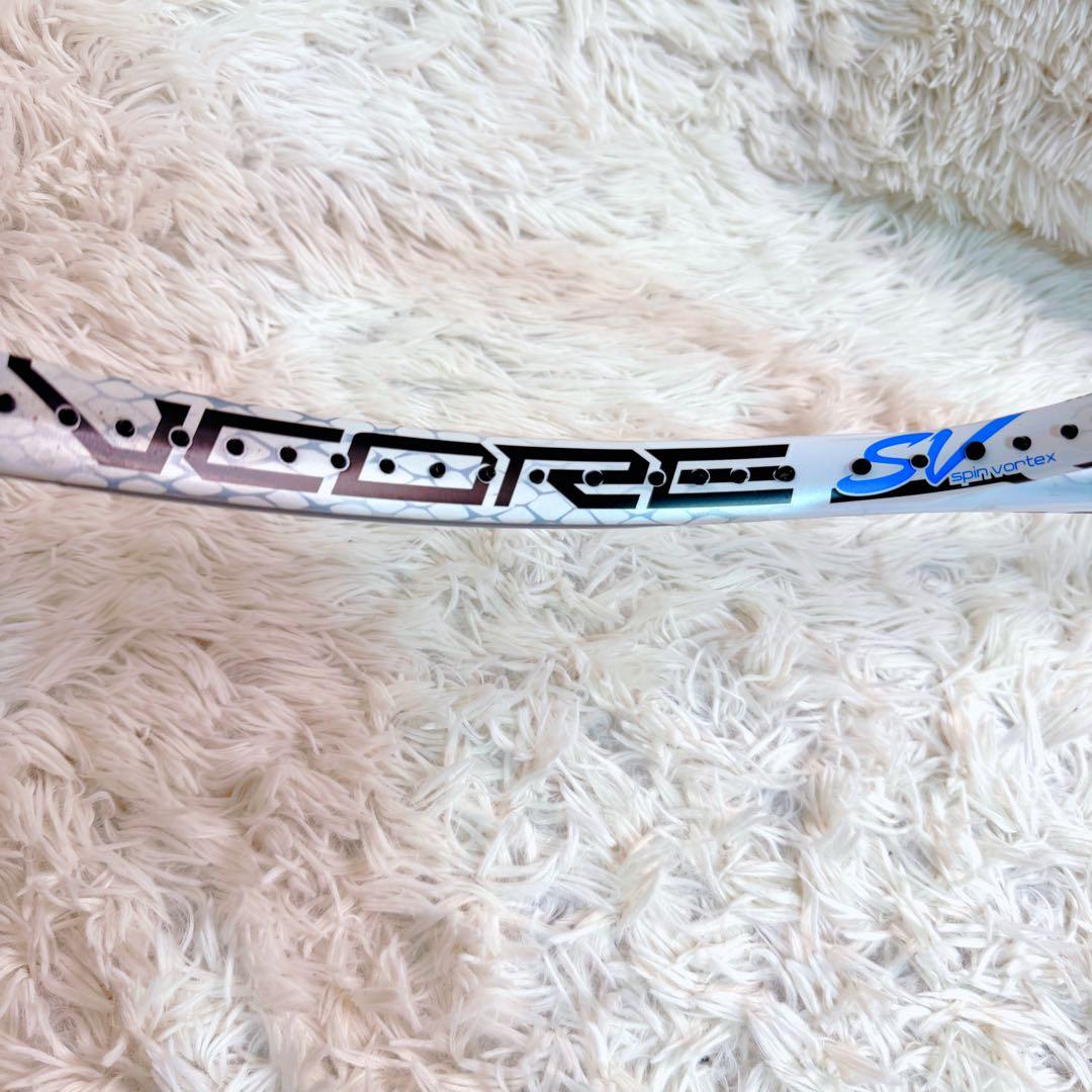 【限定カラー】YONEX VCORE SV 100 硬式テニス スピンモデル