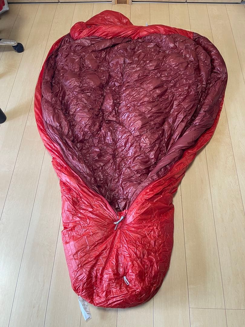 【超美品】モンベル　シームレスダウンハガー 800 #0 コンプレッション