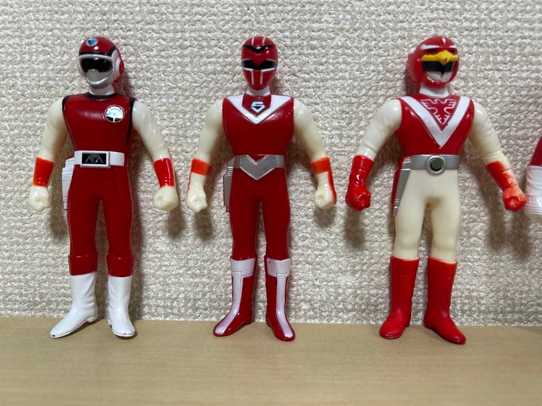 スーパー戦隊　結集！レッドヒーロー　part1 ソフビ　フィギュア　全7種