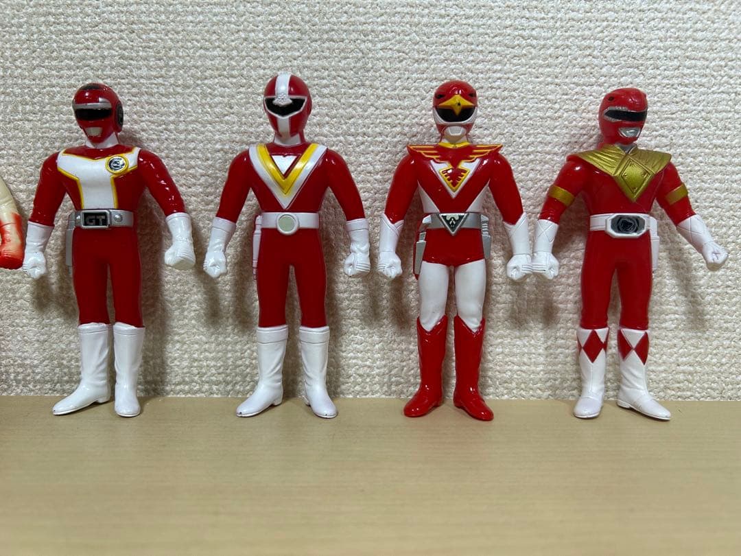 スーパー戦隊　結集！レッドヒーロー　part1 ソフビ　フィギュア　全7種