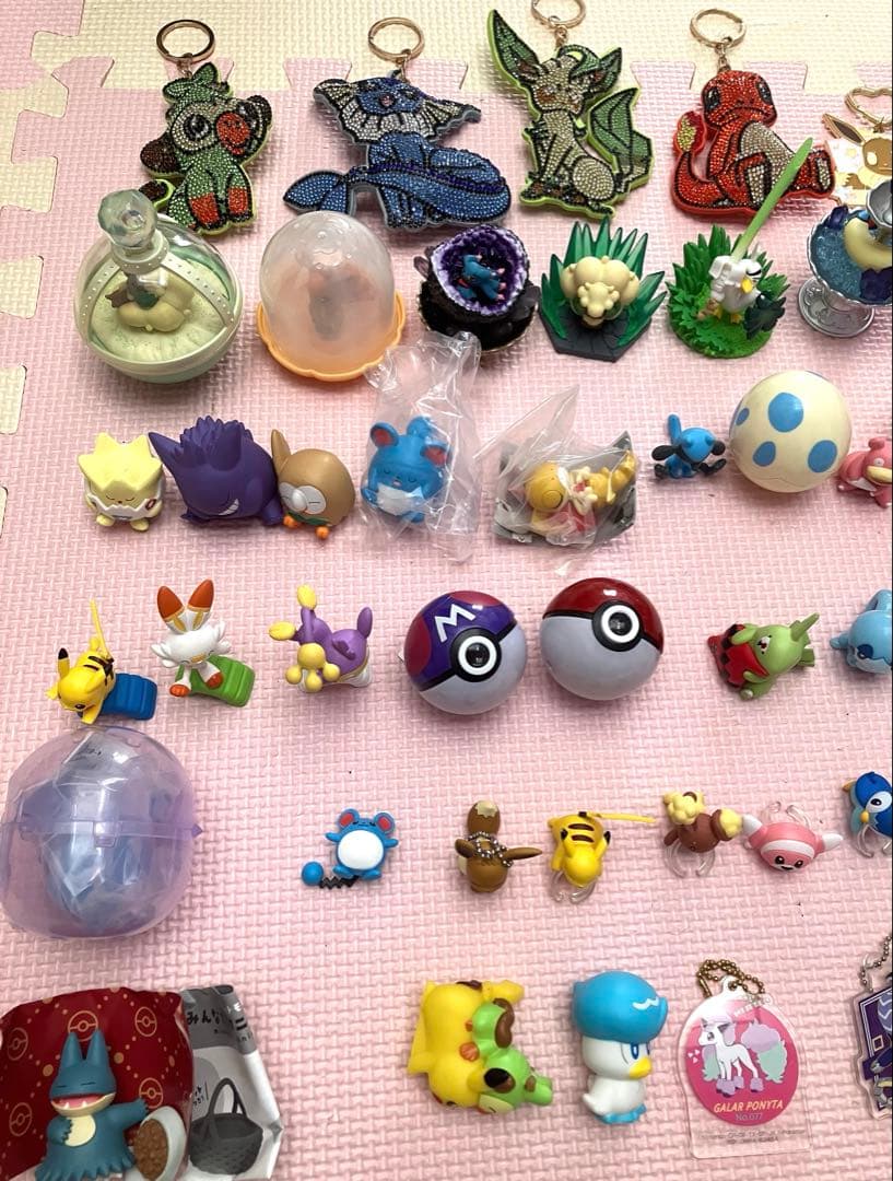 ポケモン　フィギュア　ガチャガチャ　多数