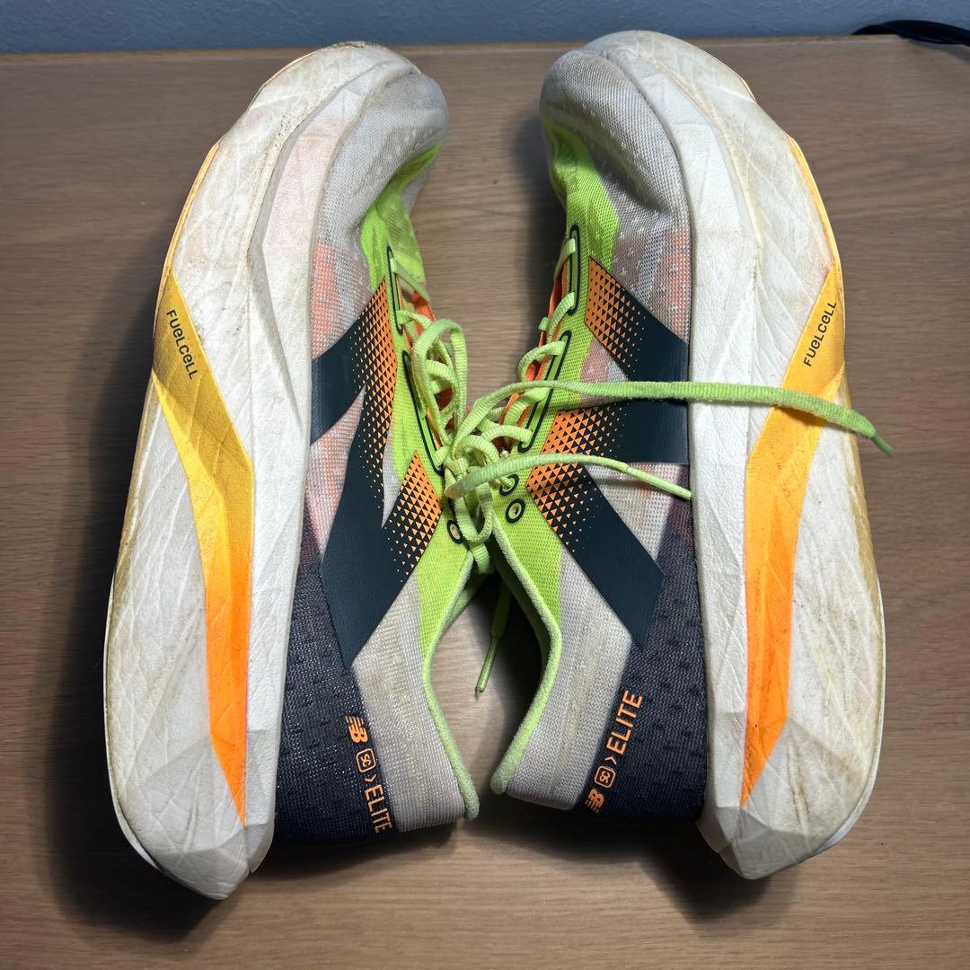 スパイク・シューズ newbalance elite v4