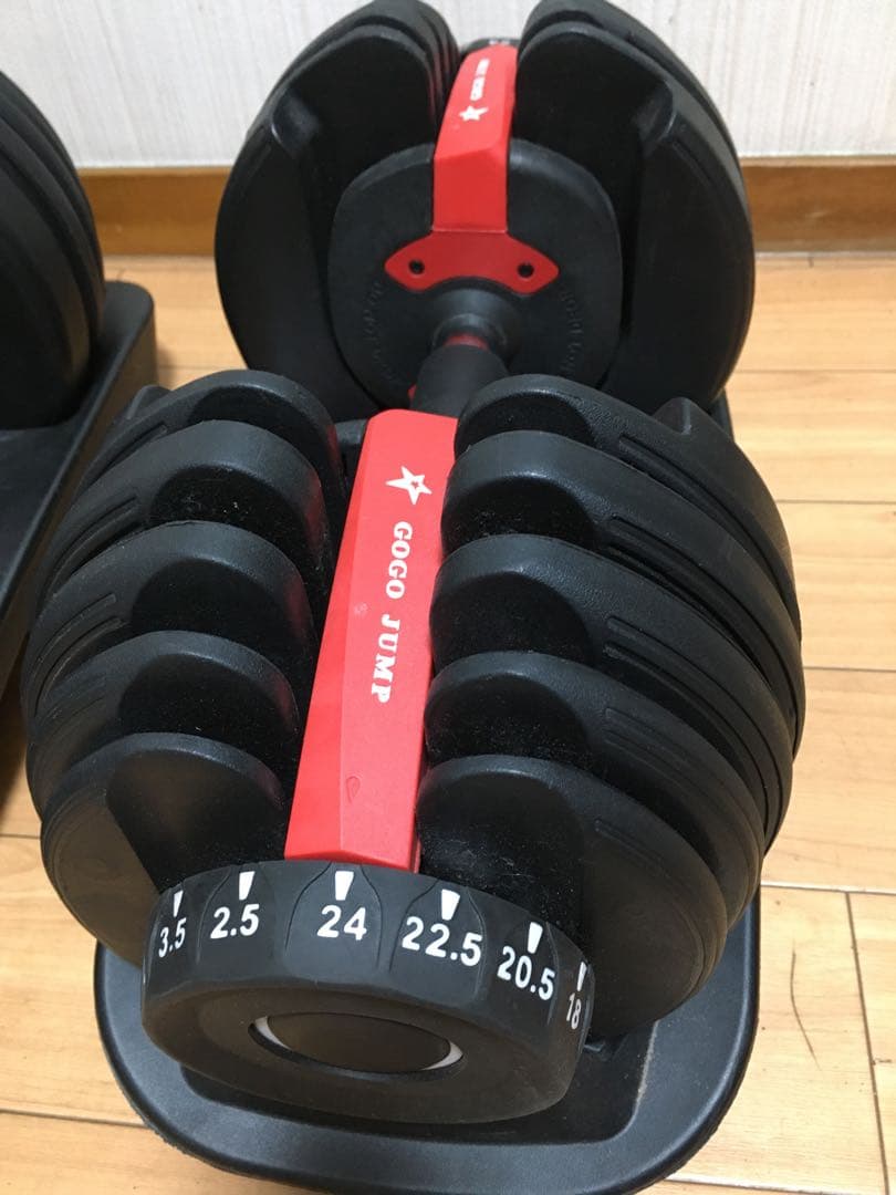 ① gogojump可変式ダンベル 24Kg x 1/2個