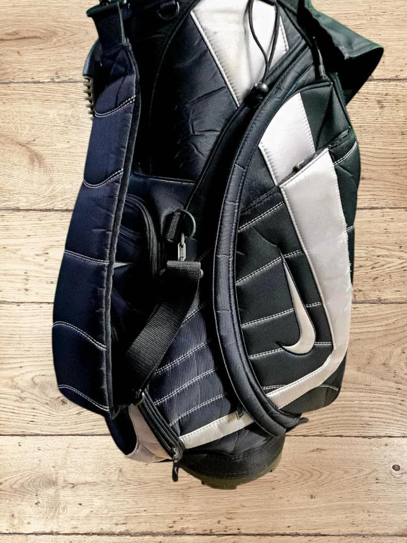 送料無料/美品Nike Golf キャディバッグ ブラック