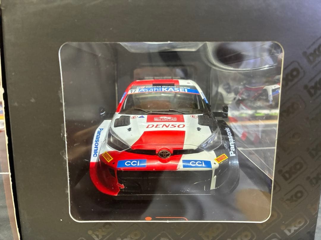 1/18 イクソ　トヨタGRヤリス 2023