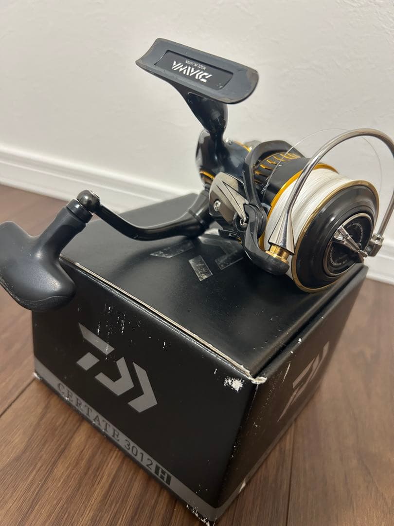 Daiwa Certate 3012H スピニングリール