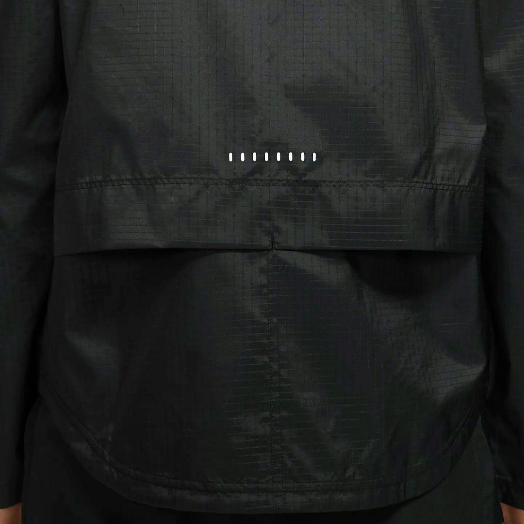 【新品正規品】NIKE エッセンシャル ジャケット　レディースLサイズ