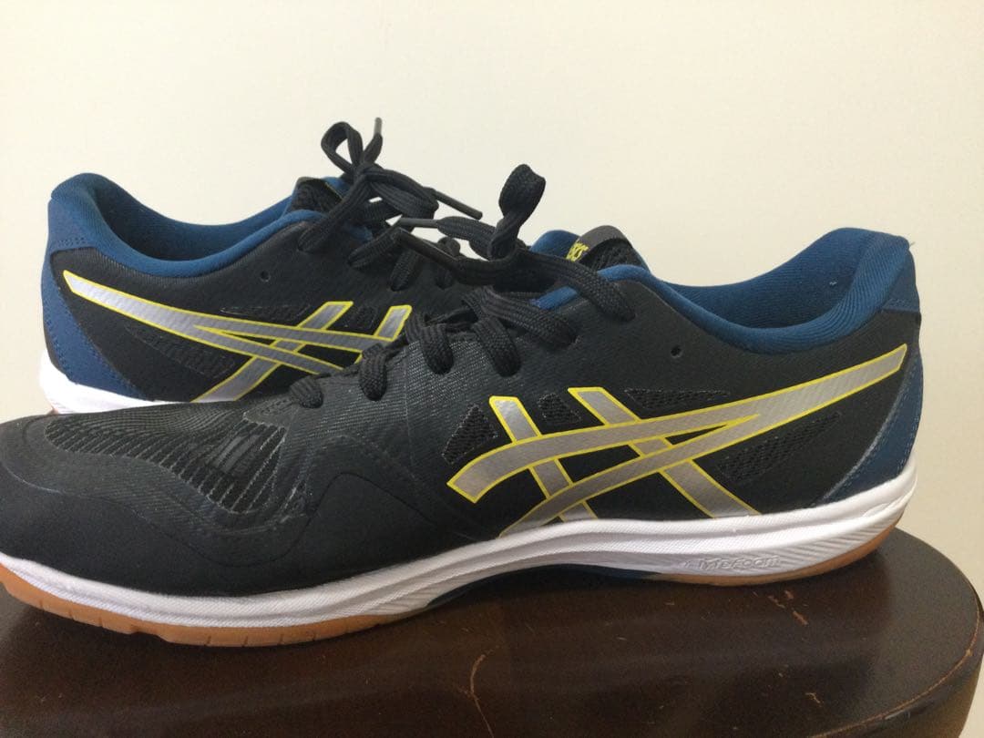 美品★asicsJAPANバレーボールシューズ★黒★