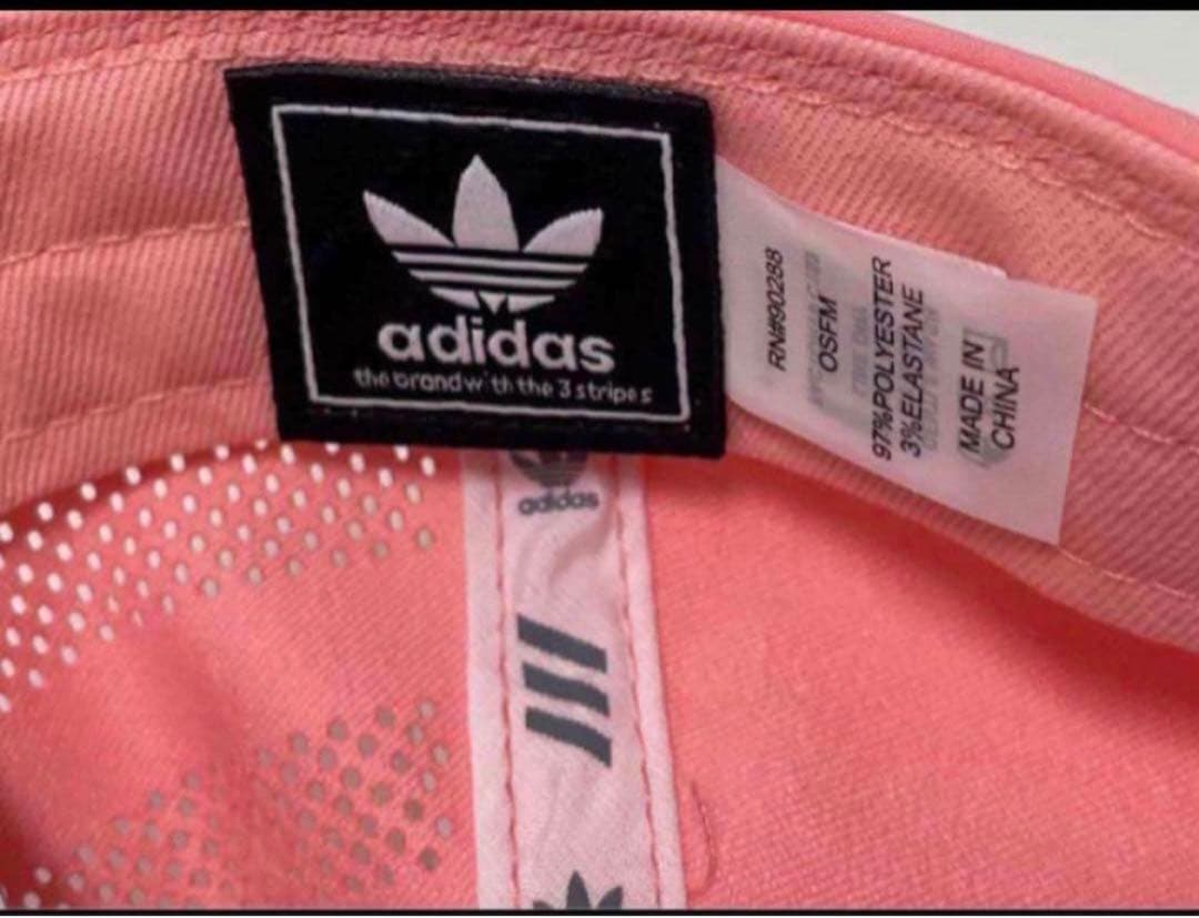 adidasビッグロゴセットアップ キャップ セット