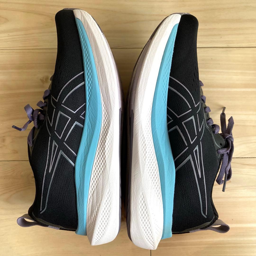 ✨美品／厚底／定価18,700円✨asics GLIDERIDE MAX