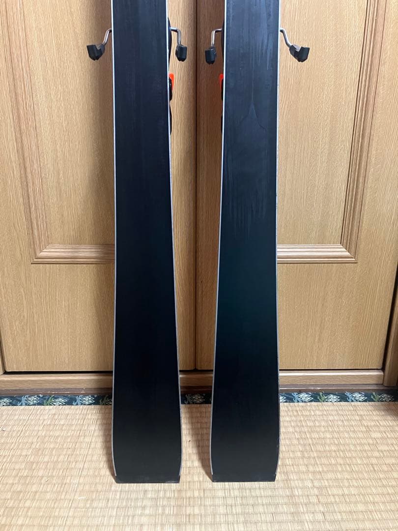 中古美品 スーパーヴィラージュ V テック 166cm　ロシニョール
