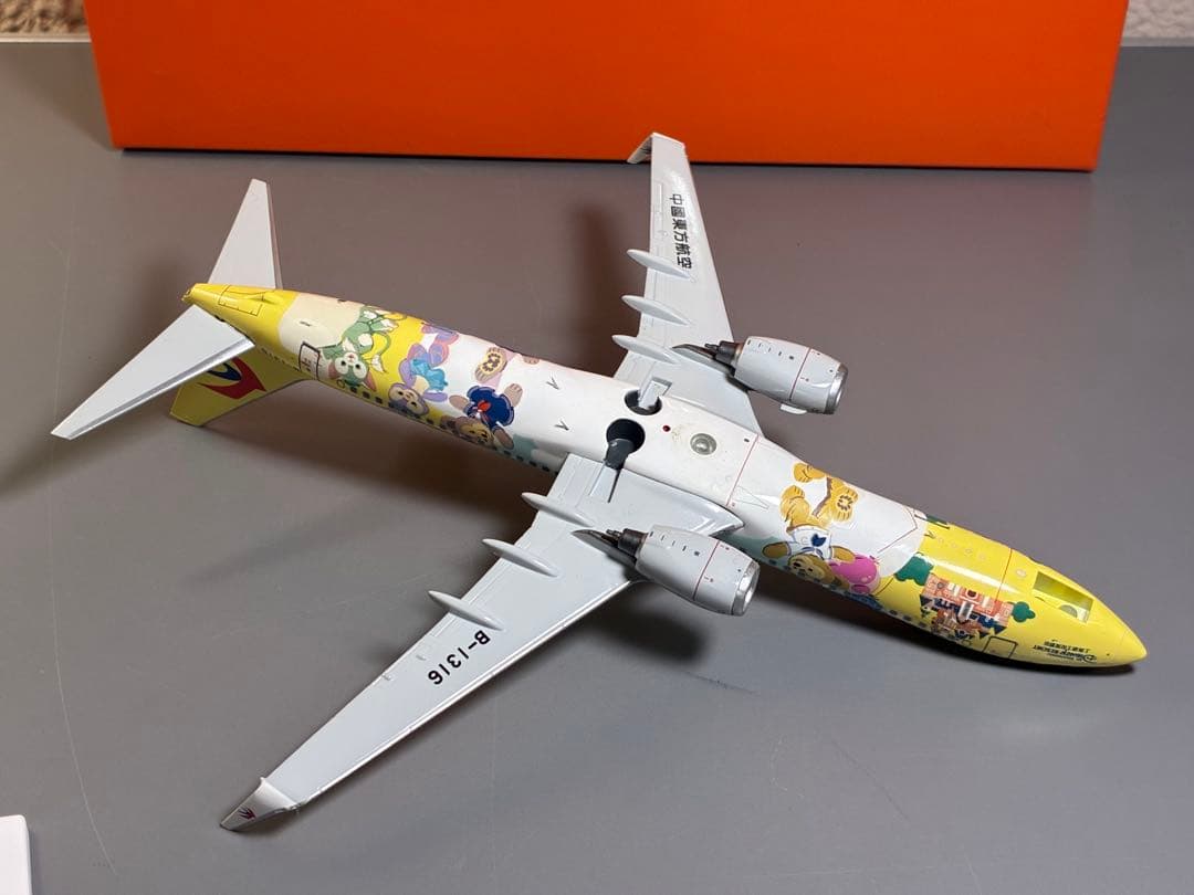 Jcwings Boeing737-800 1/200 中国東方航空