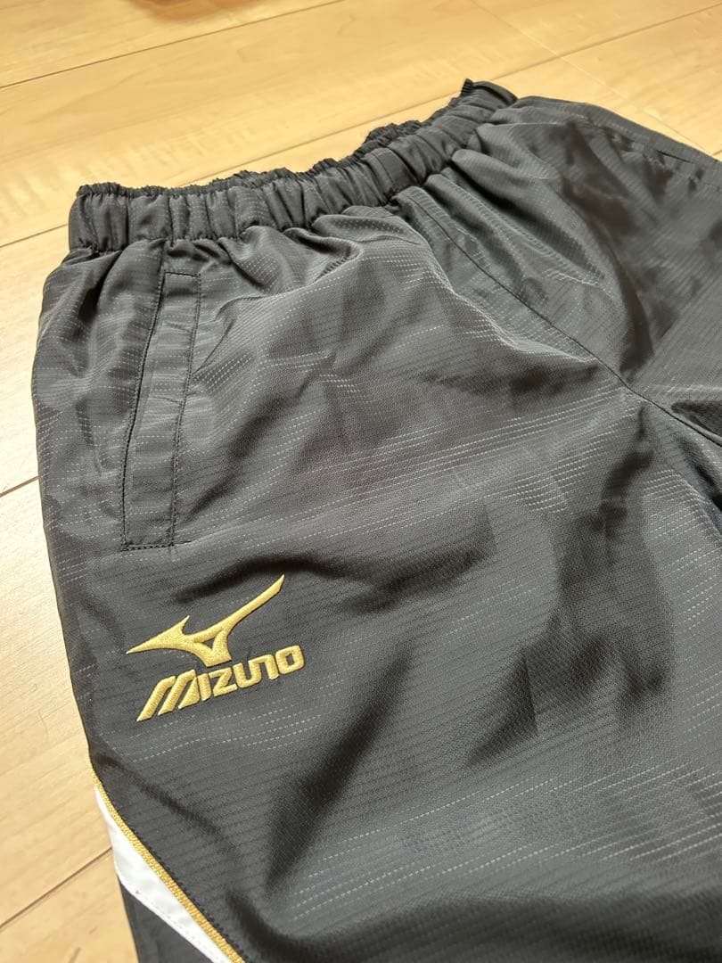 MIZUNO ブレスサーモ中綿ウォーマーシャツ&パンツ　上下セット