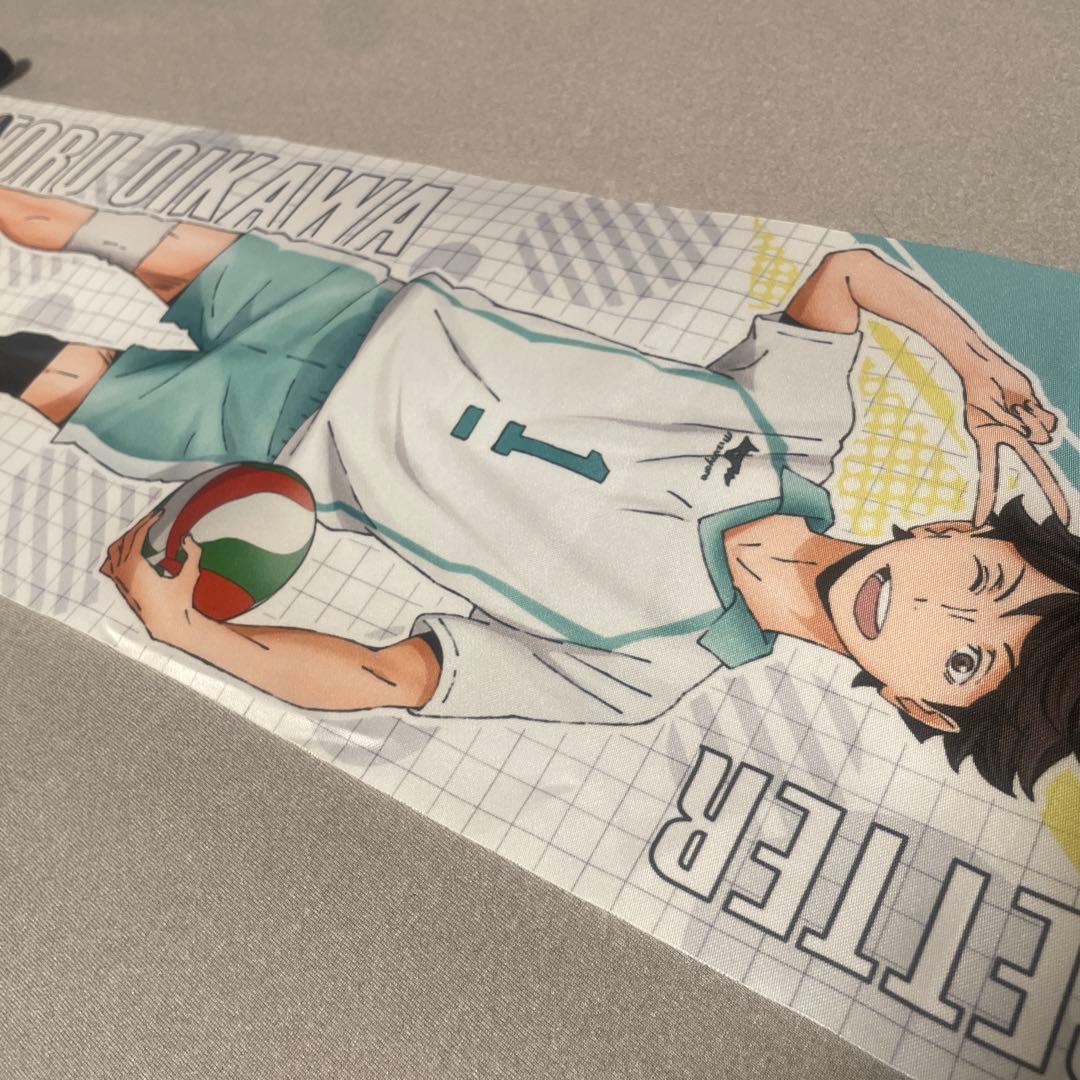 【未開封あり】ハイキュー!! 及川徹 岩泉一 タペストリー＆デカ缶バッジ