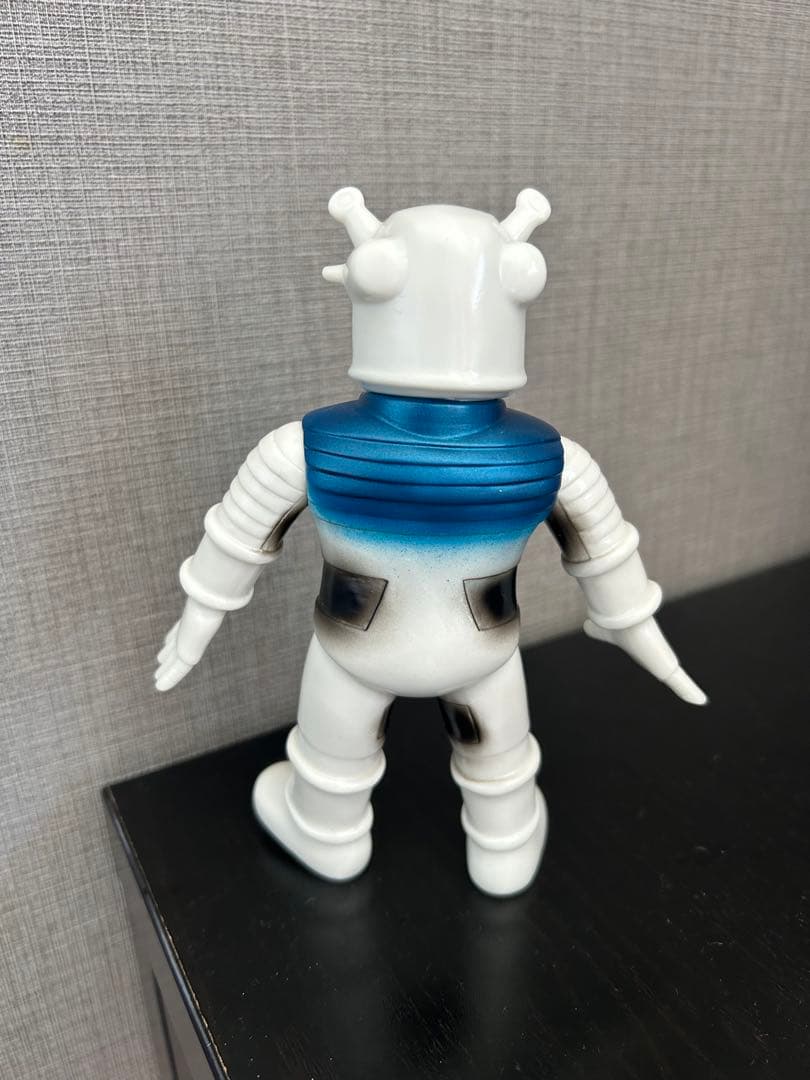 マーミットビニバラ ベビー カメレオンマン ソフビ