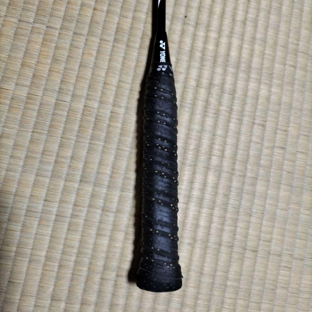 YONEX バドミントンラケット 羽根5個 ケース付き