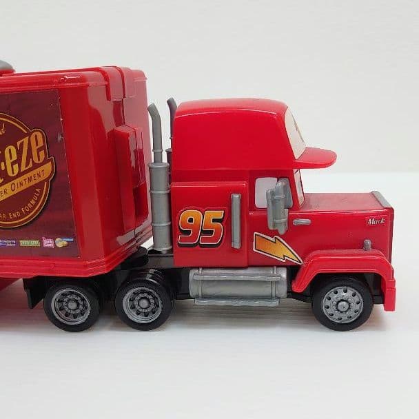 ディズニー カーズ　マック プレイセット　トミーダイレクト　ミニカー