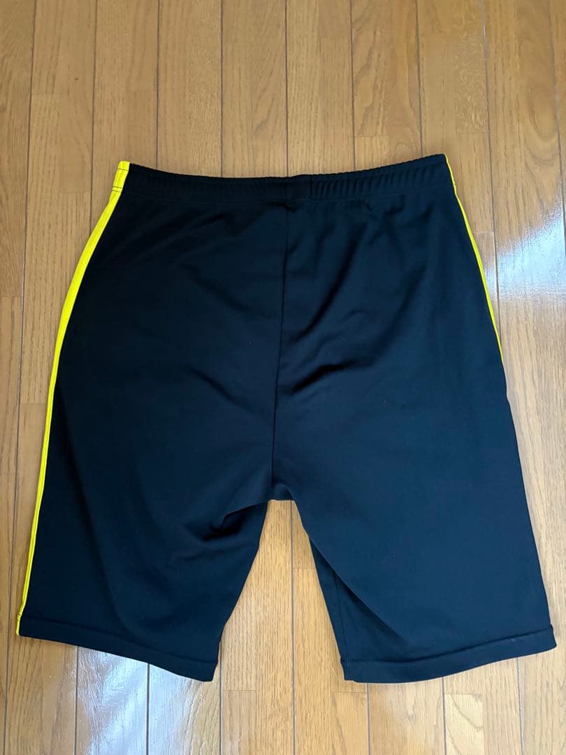 柏レイソル　練習着ハーフパンツ　YONEX