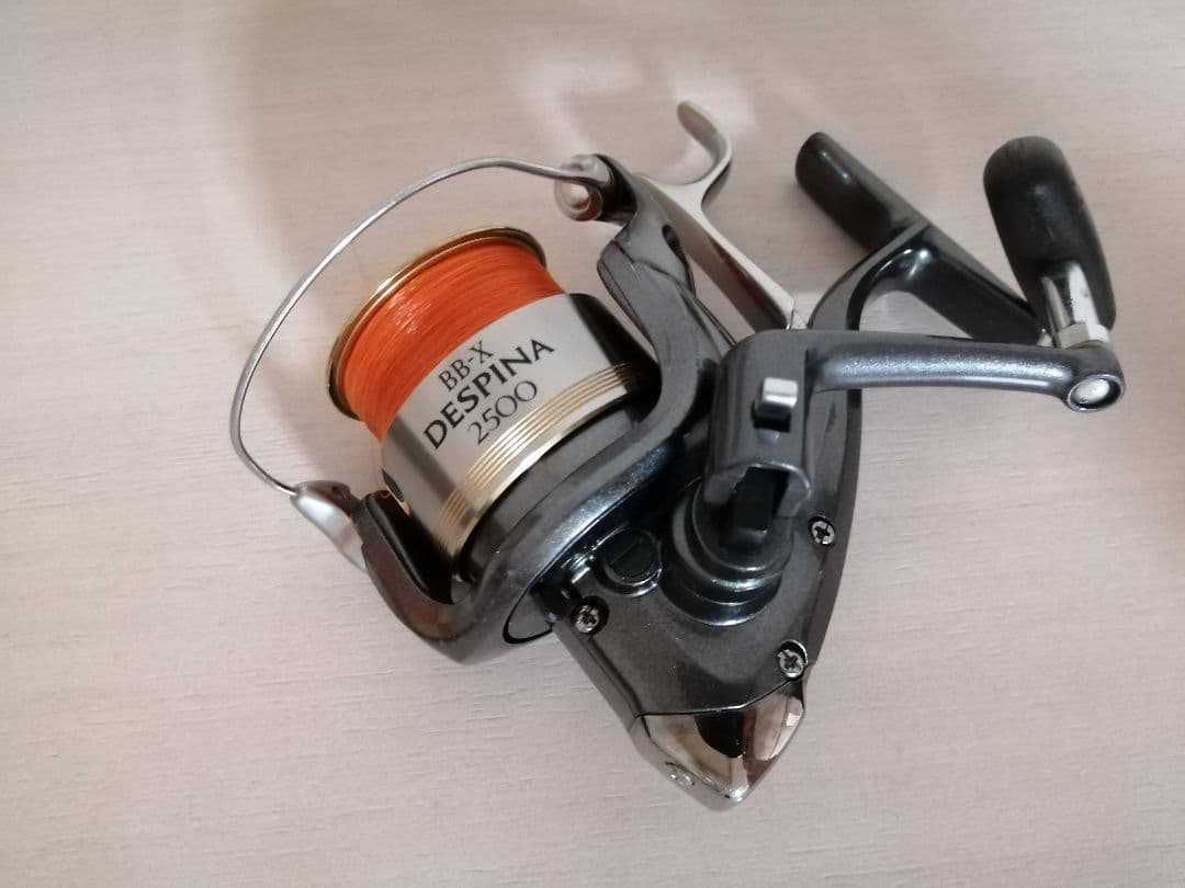 シマノ　DESPINA（デスピナ）2500　BB-X　リール　つり具