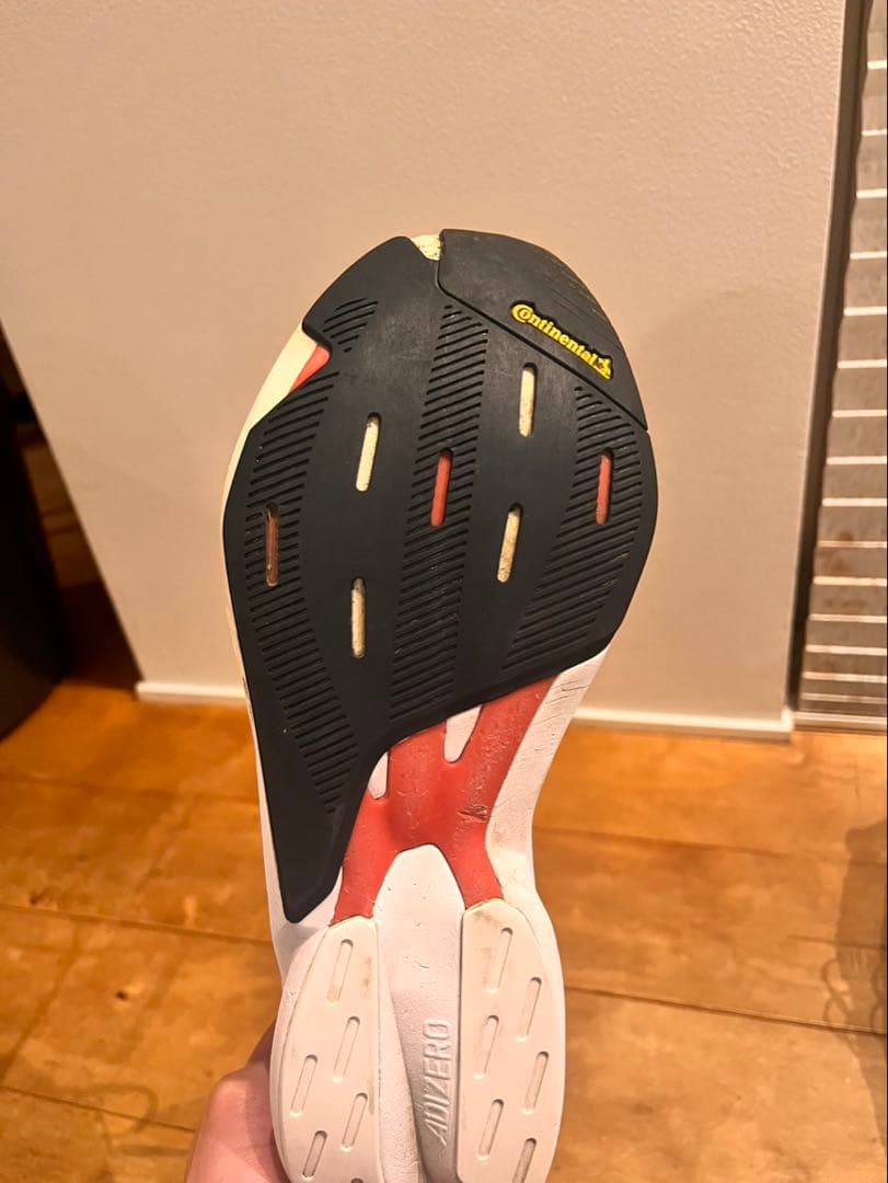 スパイク・シューズ ADIZERO ADIOS 8